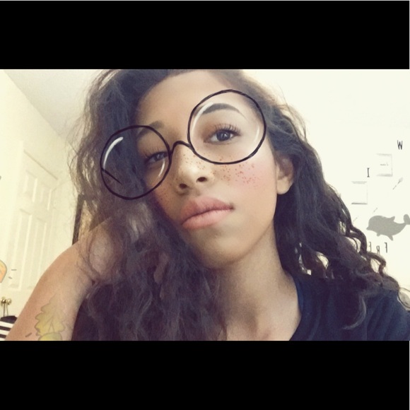 Meet your Posher, Skylar - Picture 1 of 1